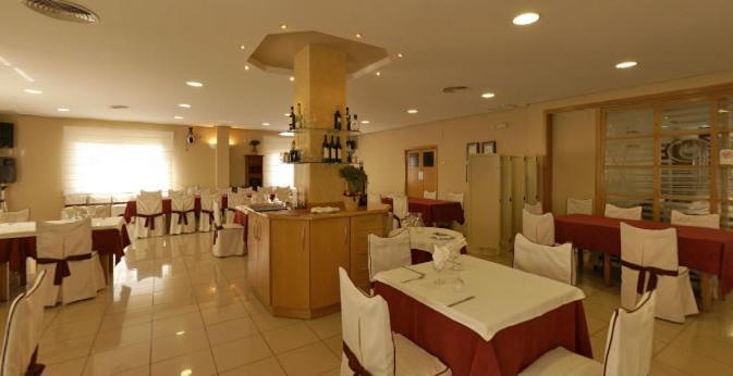 Hotel Ciutat De Carlet Ngoại thất bức ảnh